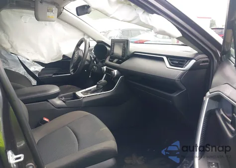 2021 Toyota Rav4 Le z USA, uszkodzony, nr VIN 2T3H1RFV5MC155993